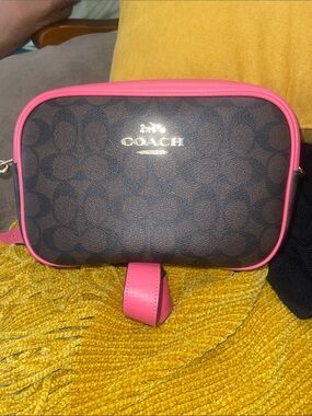 Crossbody bag